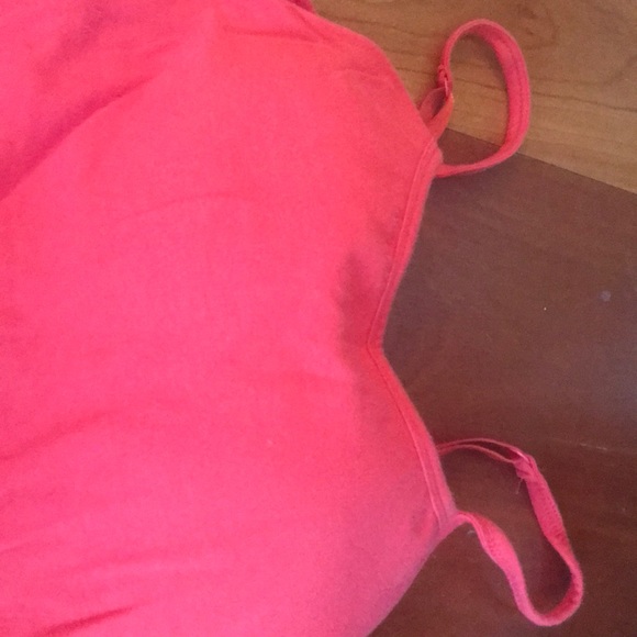Coral colored tank top - Picture 2 of 5